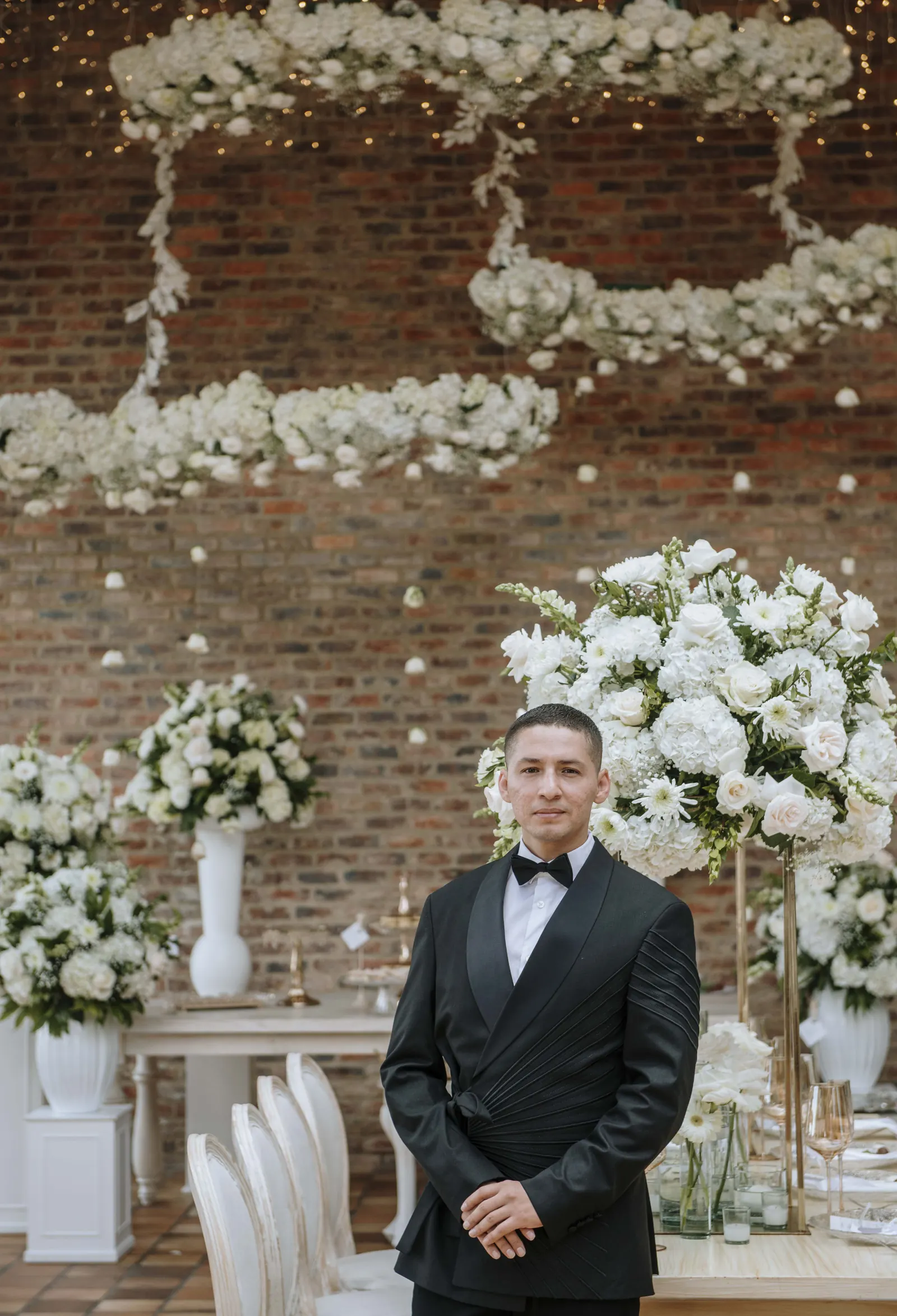 Retrato de Yul Breyner, wedding planner y director de Prestige Events en Medellín